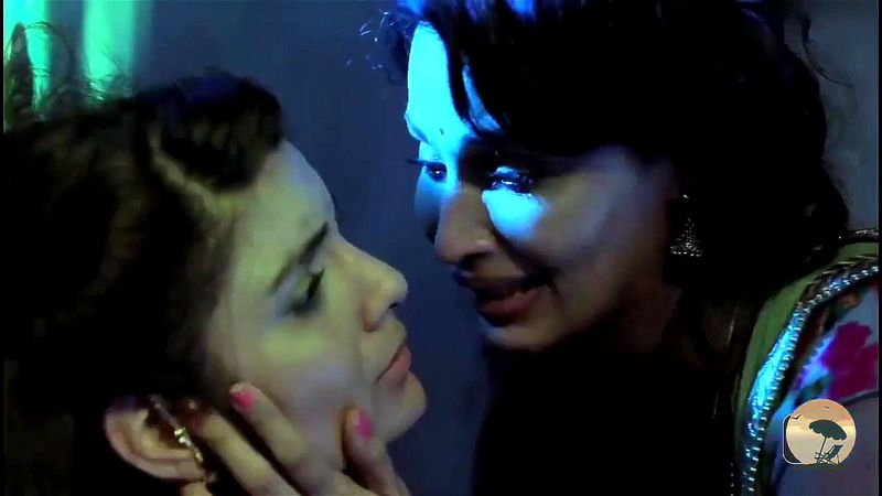 Anveshi Jain & Flora Saini - lesbian