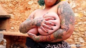 Watch Galdalou Nothing But Curves - Galdalou, Chubby Babe, Tattoed ...