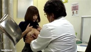 Watch わいせつ医師が美人患者をレイプ - レイプ, 美人, 美女 Porn ...
