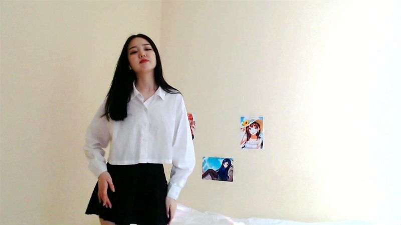 Chanlia - Beautiful Naked Camgirl Masturbate With Toy