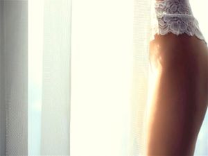 Watch [XiuRen_Video] 2013 12.25 No.XR20131225VN00002 Luvian本能 ...