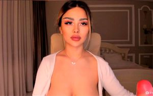 Watch bae_suz masturbation parte uno 2022/03/11 - Bae Suz, Bigass ...