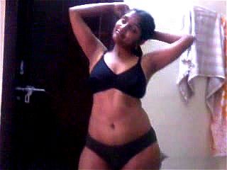 Watch Andhra Aunty Expressions - Desi, Indian, Telugu Porn - SpankBang