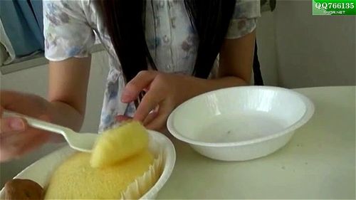 【新川優衣】激カワ美少女による唾液&鼻水たっぷり体液フェチプレイ