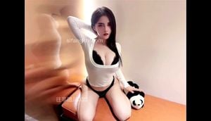 Watch 古阿扎kdudjdjn - 公主, 你明湖, Asian Porn - SpankBang