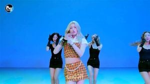 Watch Jeon Somi - Dumb Dumb with Melody Marks PMV IEDIT sound ...