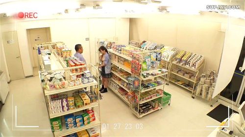 【月野かすみ】時給をアップする代わりに店長のチンポのお世話をすることになったお姉さん