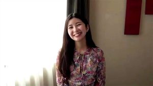 【無修正】Fカップ女子アナ系美女とハメ撮りセックス！！感度抜群の淫乱マンコをおもちゃでいじめちゃうwwデカちんでガン突きして大量中出し！！