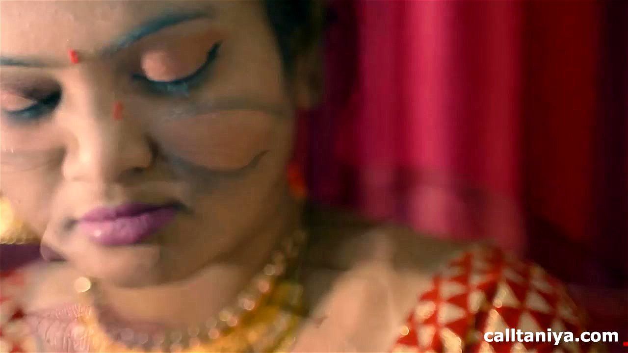 Watch Desi Newly Married bhabhi ki pehli raat - Indian Sex, Suhaagraat, First Night Porn