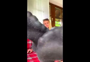 Emmysfeet