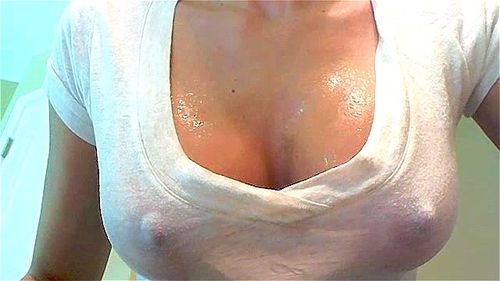 Wet T Shirt Titties
