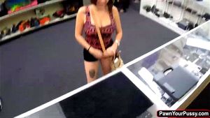 Hot chick sucks pawnshop owners dick to get back her chain