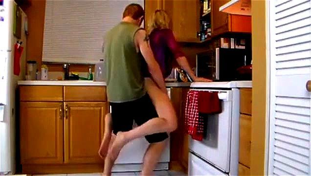 Watch hot milf seduces plumber - Milf, Plumber, Amateur Porn photo