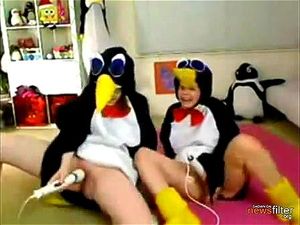Watch Sexy Penguins - Amateur Porn - SpankBang