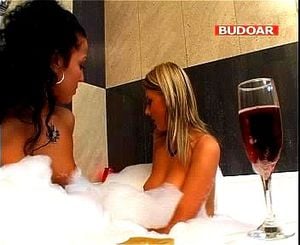 Watch Sex in otopeni Laura Andresan - Sex Romanian, Lesbian ...