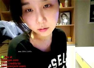 Watch Korean teen flash her sexy body - Korean, Patreon, Mongseri ...