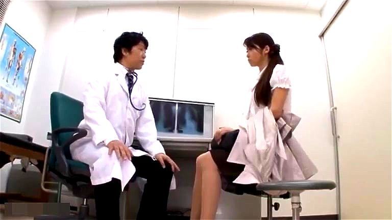 Beautiful wife Maki, asking her doctor creampie while fertility treatment