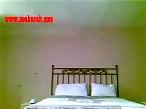Watch نيج عراقيه بيضاء و مكوتها نار - Arabic, Arab Girl, Bbw Porn ...