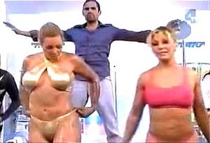 Watch VICKY PALACIOS - Striptease, Vicky Palacios Y La Vecina Porn ...
