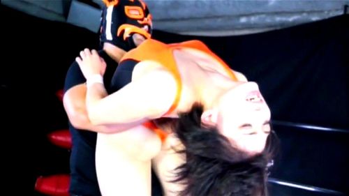 鈴屋いちごちゃんがMIXファイト！まったく歯が立ちませんね…