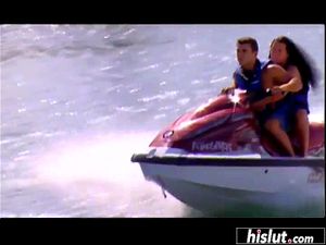 Watch Beach sex makes her go crazy for his dick - Outdoor, Anal ...