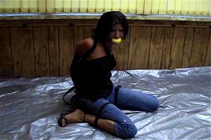 Watch Hollywood loses her shoes - Ebony, Bondage, Lesbian Porn ...
