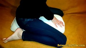 Teen Pillow Humping Orgasm Pillow Masturbation