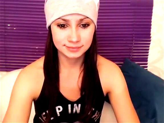 Young brunette Aleja Storm webcam chat