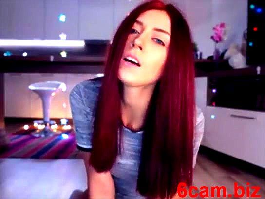 Hot girl Shy Jane playing on webcam
