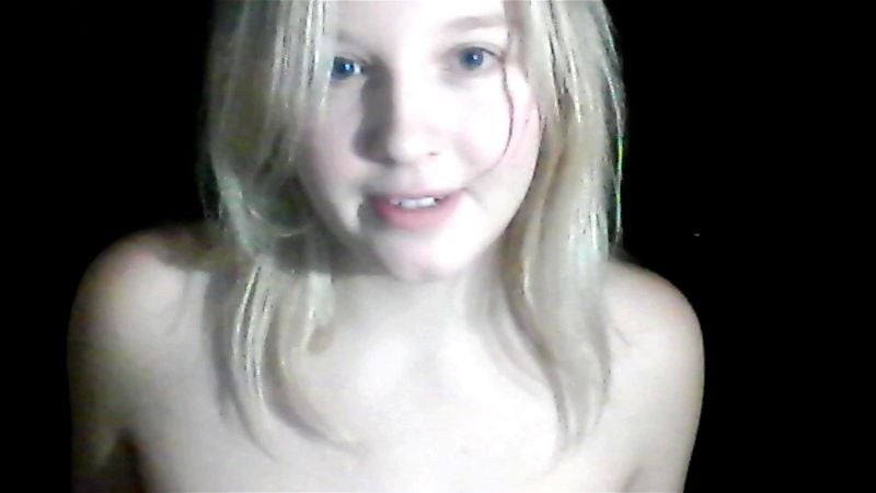 Blonde teen Nordmermaid webcam chat