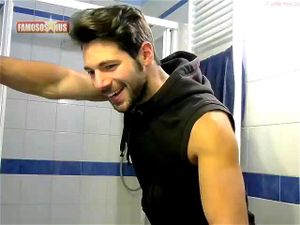 Watch GOSTOSO enfia dedo no cu - Gay, Webcam, Pelados Porn - SpankBang