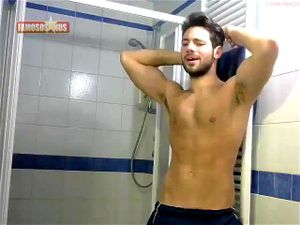 Watch GOSTOSO enfia dedo no cu - Gay, Webcam, Pelados Porn - SpankBang