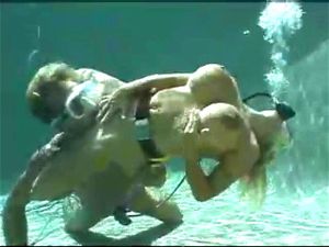Underwater Pool Sex