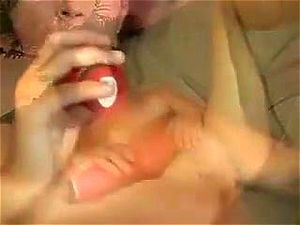 Carol in blowjob and hardcore sex in a homemade video