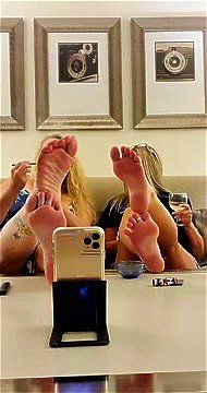Watch Wonder Feet Woman - IG Live - Foot Show, Foot Fetish, Cam ...