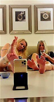 Watch Wonder Feet Woman - IG Live - Foot Show, Foot Fetish, Cam ...