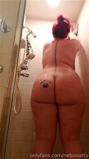 Pawg Shower. A Cool Arse White Cutie Showering