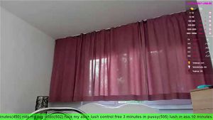 Watch Webcam model Xxxfligh1 masturbates and shows her big tits ...