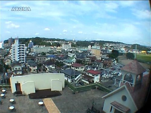 二人のお友達ママと昼下がりの濃厚複数母乳搾りプレイ