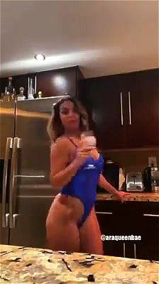 Watch Sexdkdkdd - Sexy, Sexy Body, Milf Porn - SpankBang