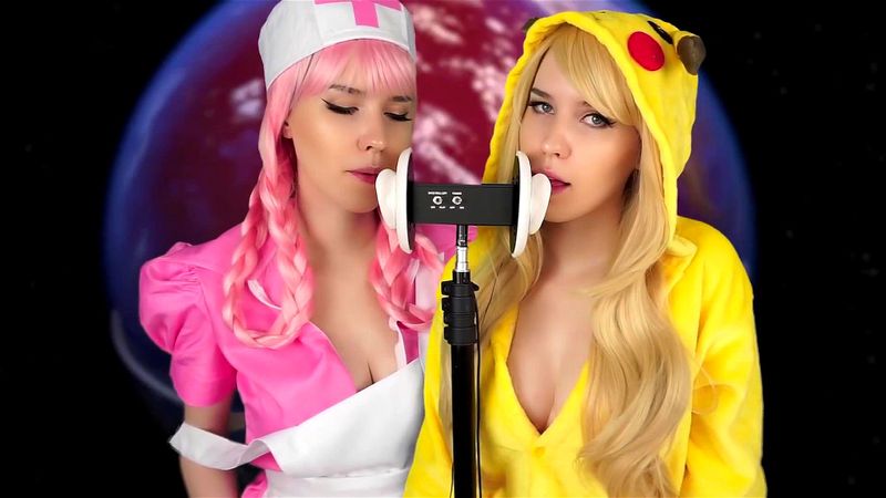 Solo kissing pinupfiles girlfriend