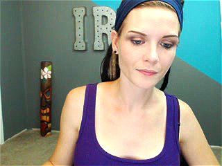 Young babe I_Am_Iris webcam chat