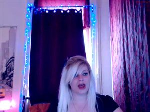 Watch Bustykittyg - Busty Curves, Chaturbate Camshow, Cam Porn ...