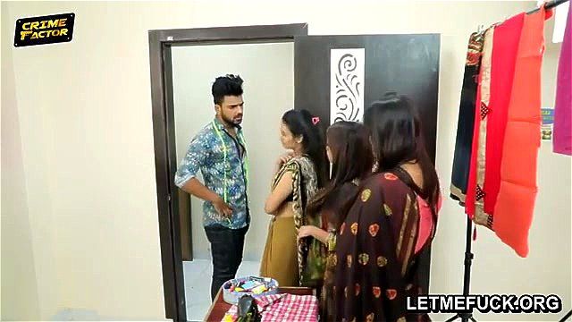 Watch 3 Bhabhi Aur Ek Mein Tailor Get Romance Very Hot Romantic Video Desi Crime - Horny, Indian, Hardcore Porn photo