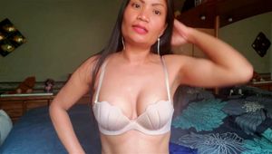 Show Bra Best Bra Porn - show & bra Videos - SpankBang