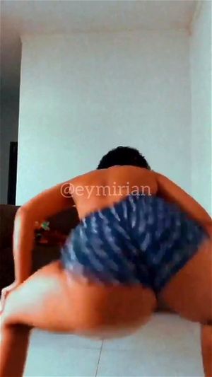 Coroa gostosa gozando na cam Filme porno ao vivo no rio de janeiro
