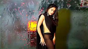 Saree Porn - Saree Fashion & Bhabhi Videos - SpankBang