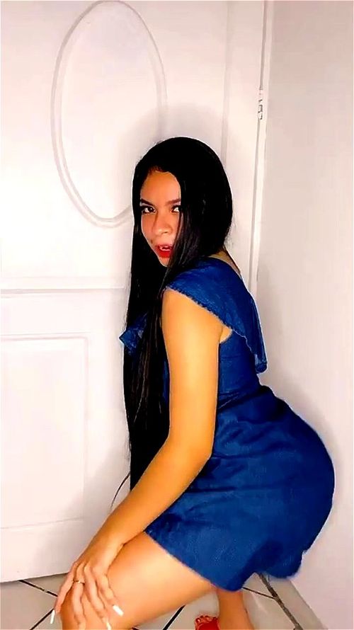 Sexy Latina Booty Pics