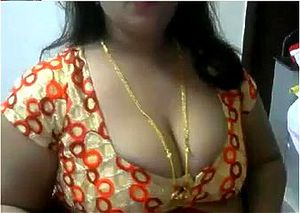 Watch indian cam - Indian, Amateur, Big Tits Porn - SpankBang