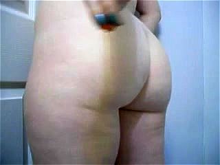 Watch Chubby girl puts M&M's in her ass - Bbw, Anal, Solo Porn ...